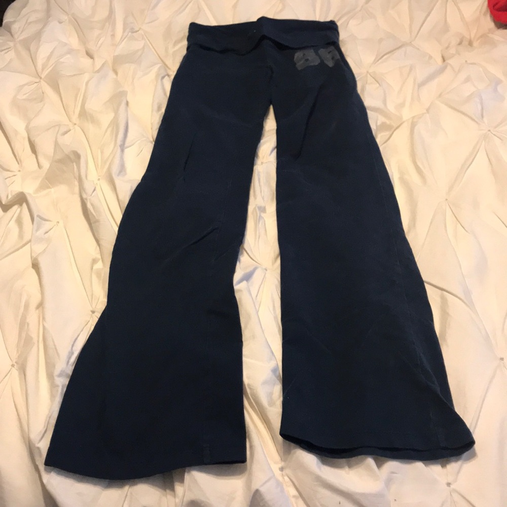 VS PINK navy leggings